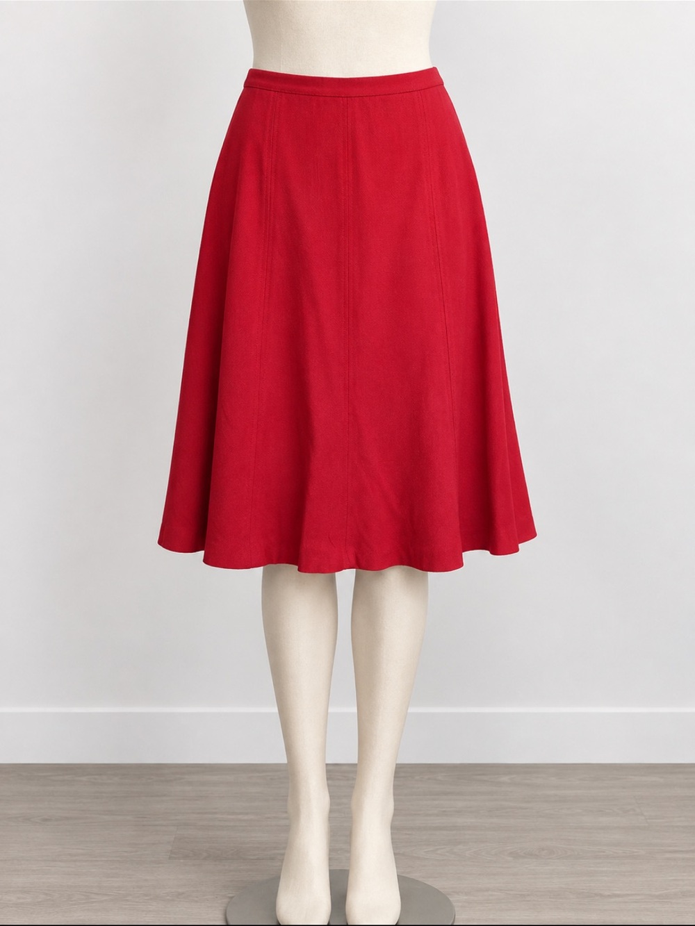 Ralph Lauren Red A-line 8-panel Skirt. Fully lined. 100% wool.